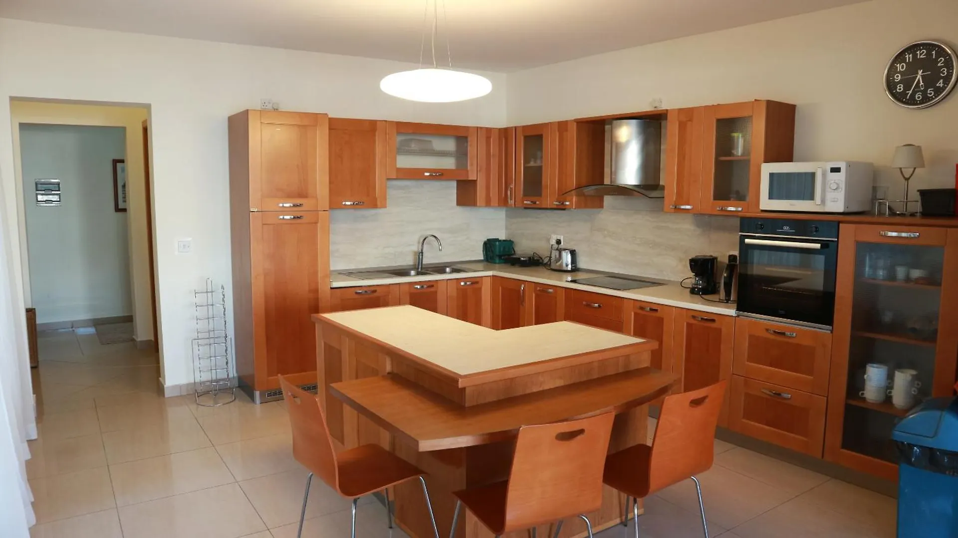 Penthouse Shared Stay Saint Julian's Homestay